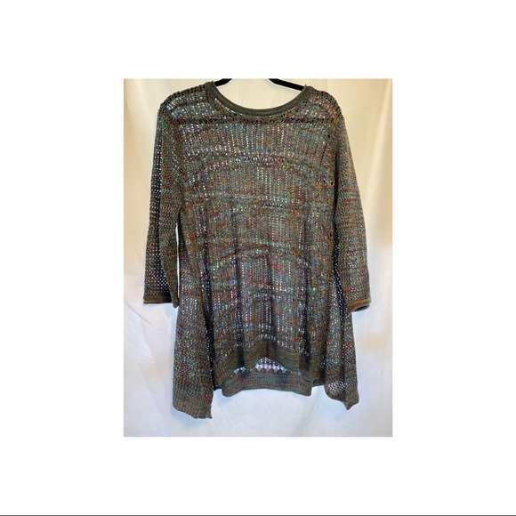 Light weight sweater - Picture 1 of 2